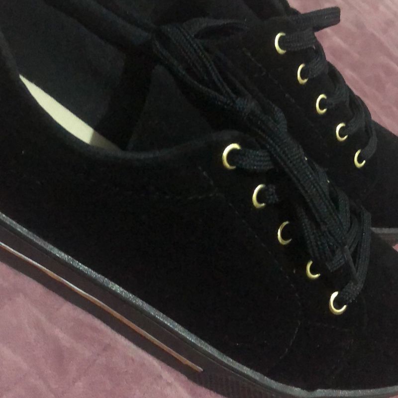 Tenis best sale preto simples