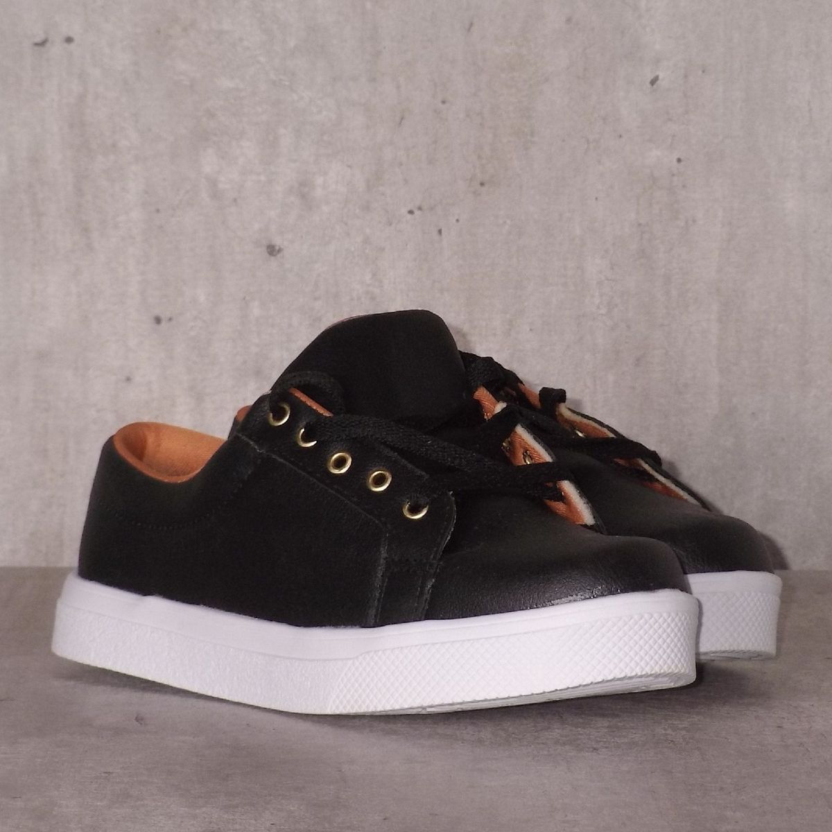 tenis sneaker preto feminino