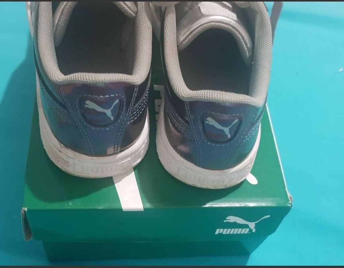 tenis puma holográfico