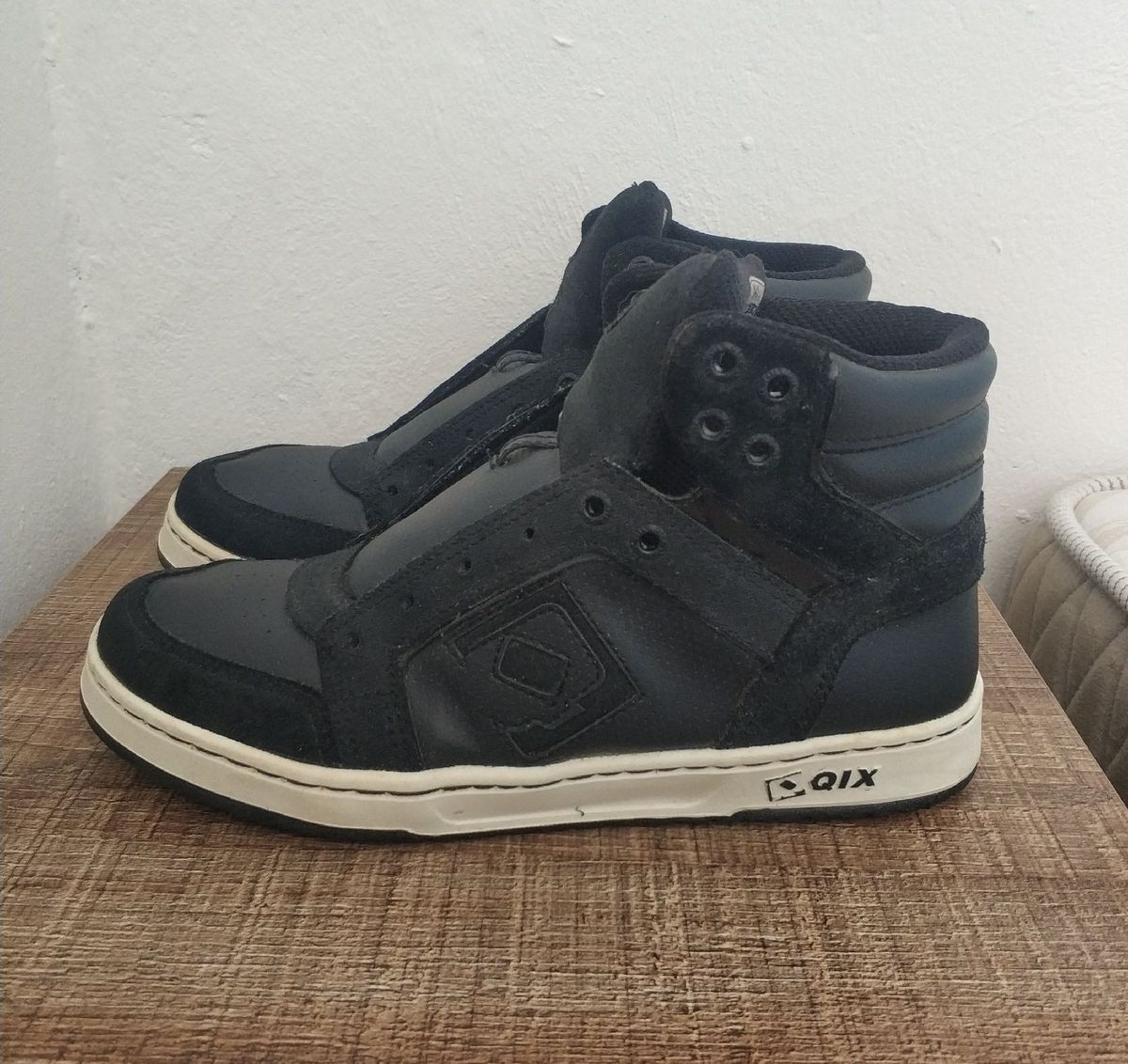 tenis qix cano medio