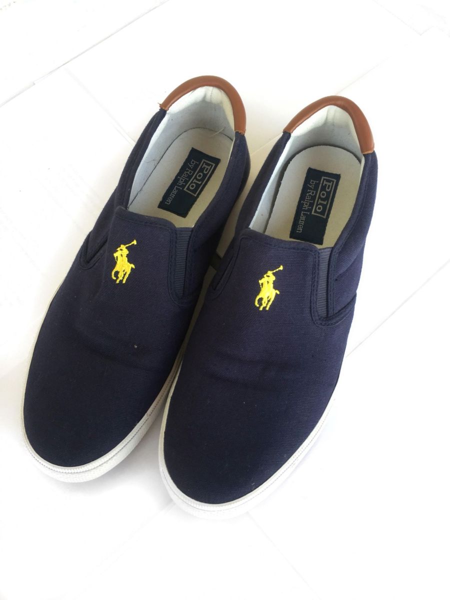 tenis polo slip on