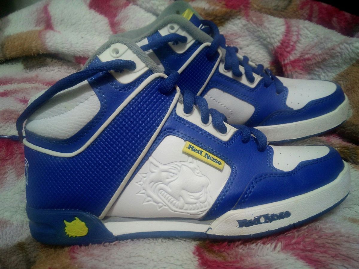 red nose tenis antigo