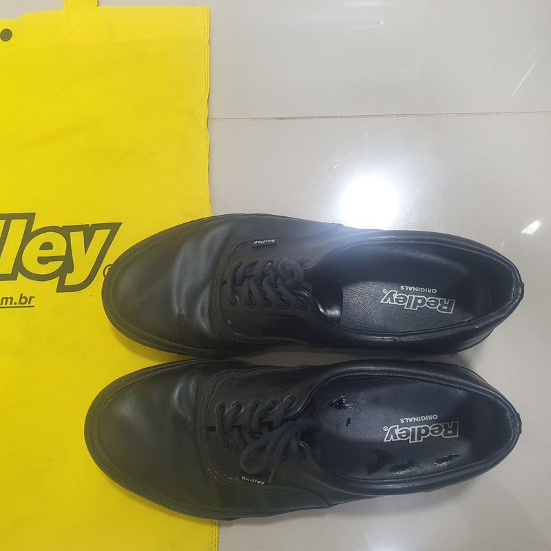 Tenis redley best sale couro preto