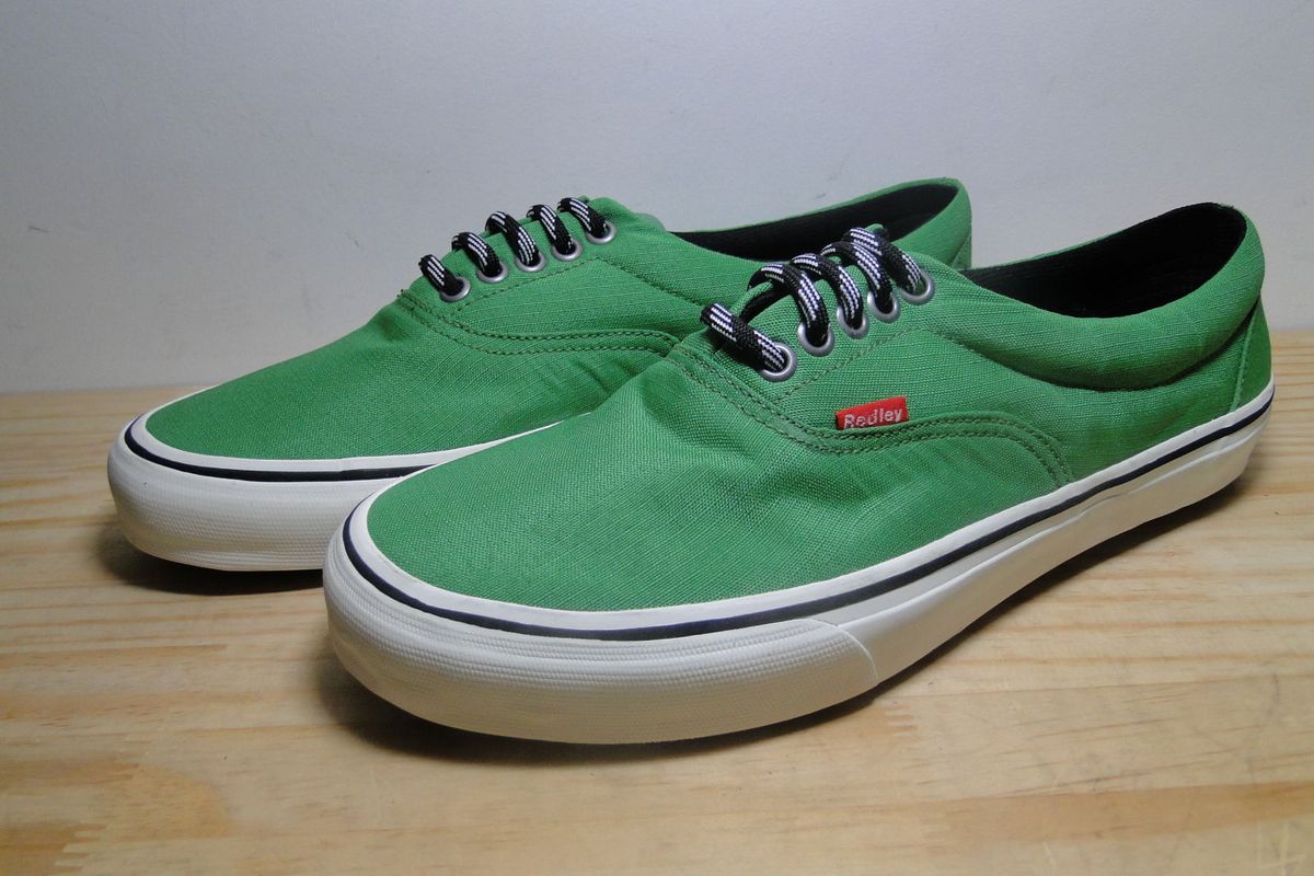 tenis da redley florido