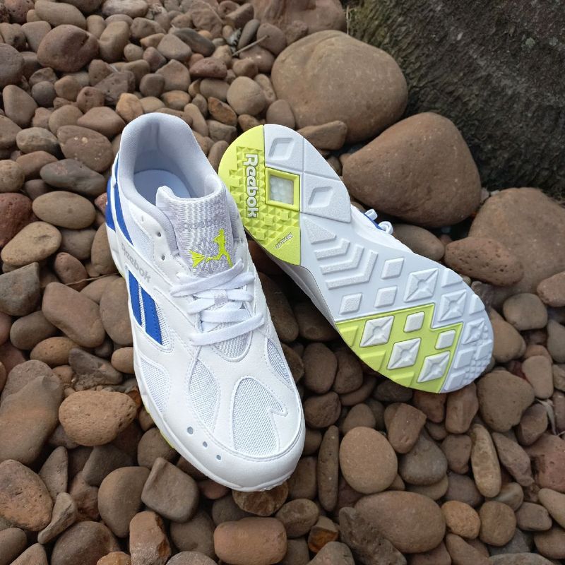 Tenis Reebok Classics Aztrek Branco Refletivo Off Rapper Future Sneaker Exclusivo Lime Tenis Masculino Reebok Nunca Usado 77923283 enjoei