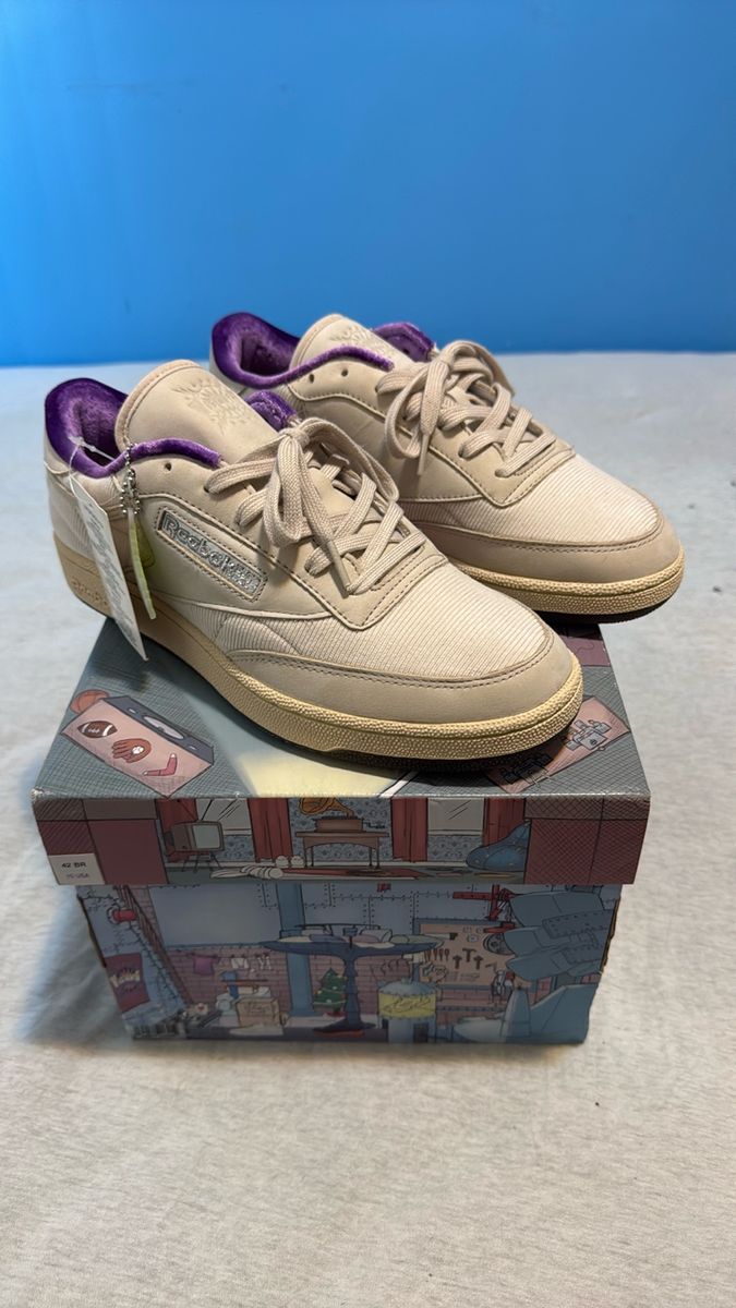 Tênis Reebok Club C 85 Minions Raro Reebok Minions Nunca Usado