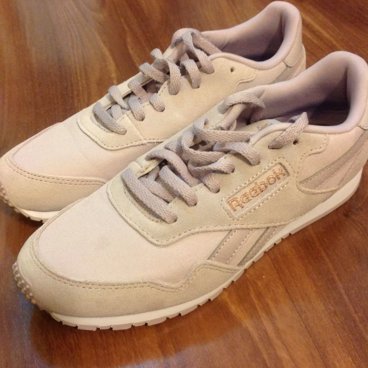 tênis reebok royal ultra sl