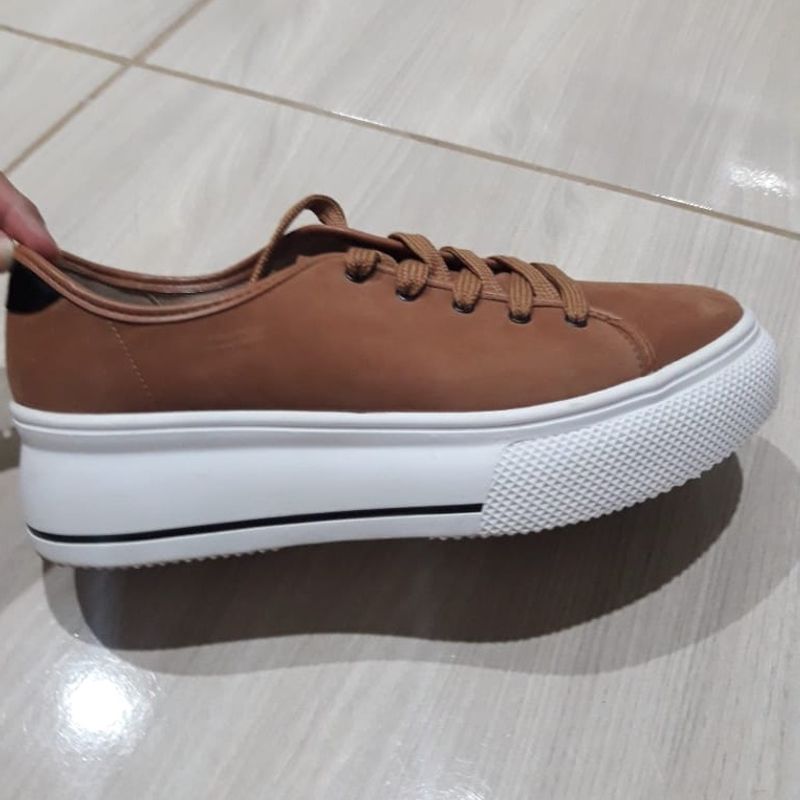 Tenis sales flatform renner