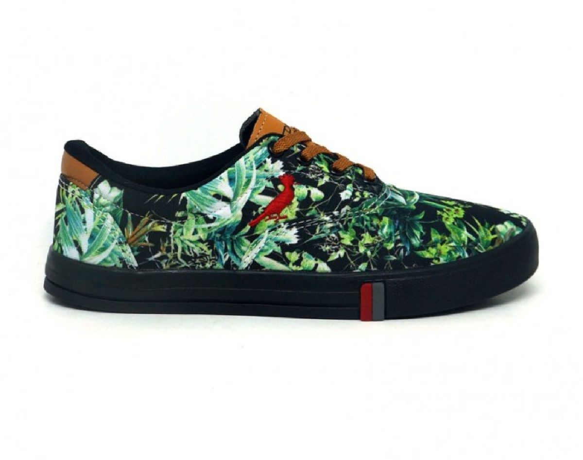 tenis estampado masculino