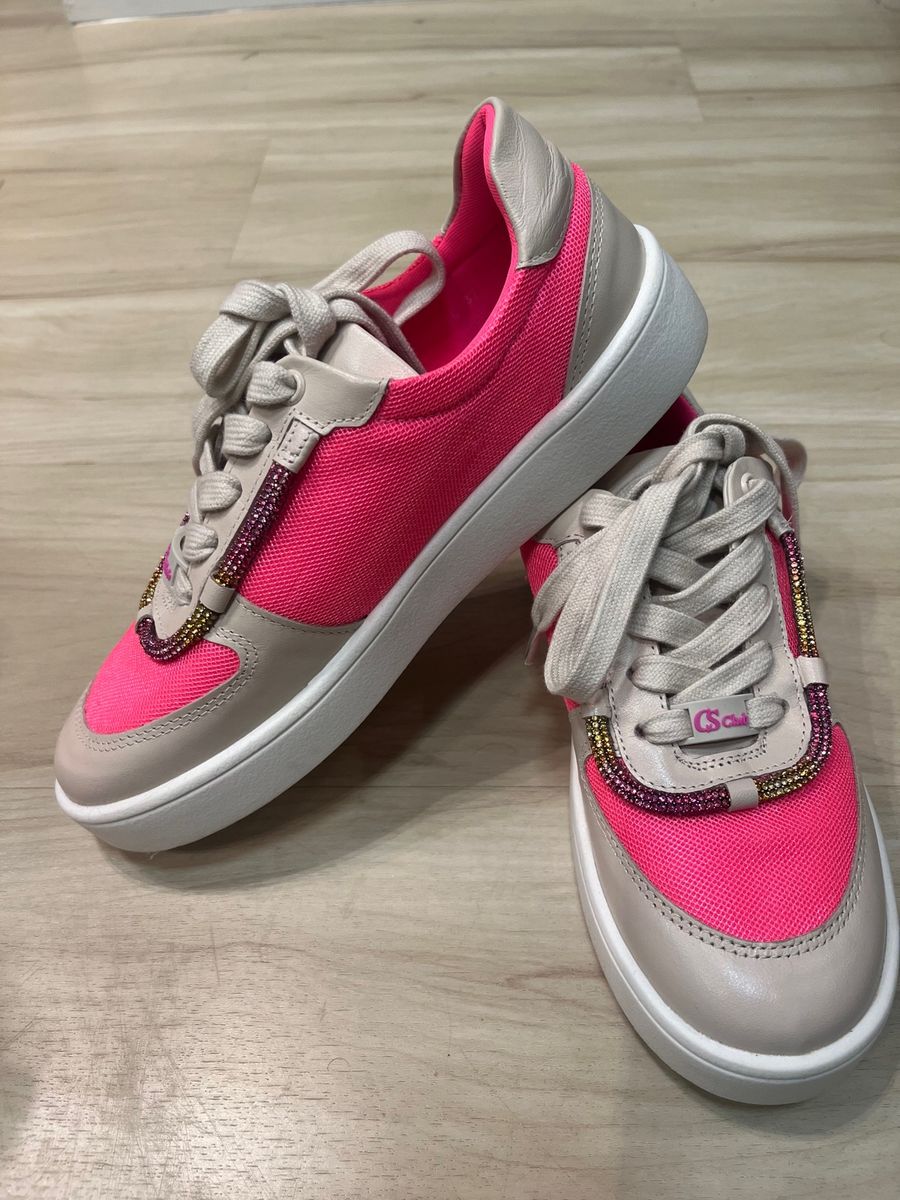 Tenis rosa sale carmen steffens