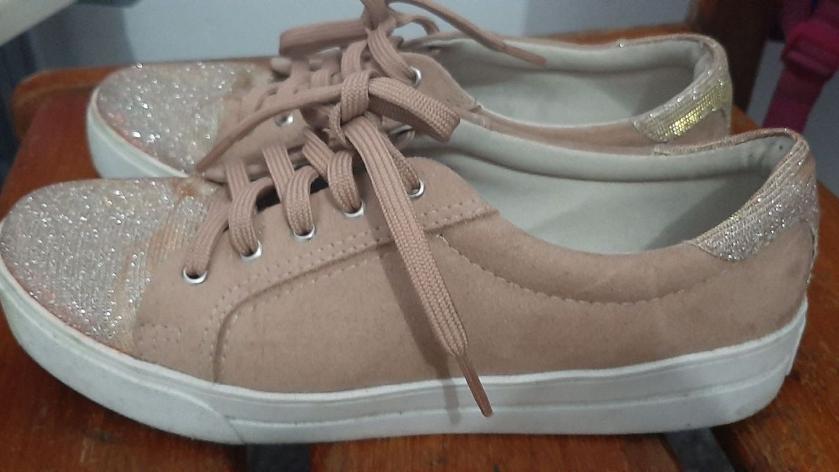 tenis rose com brilho