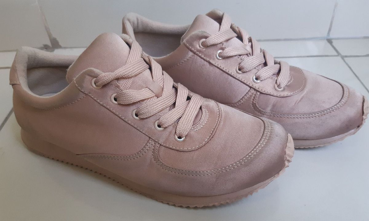 tenis moleca rosinha