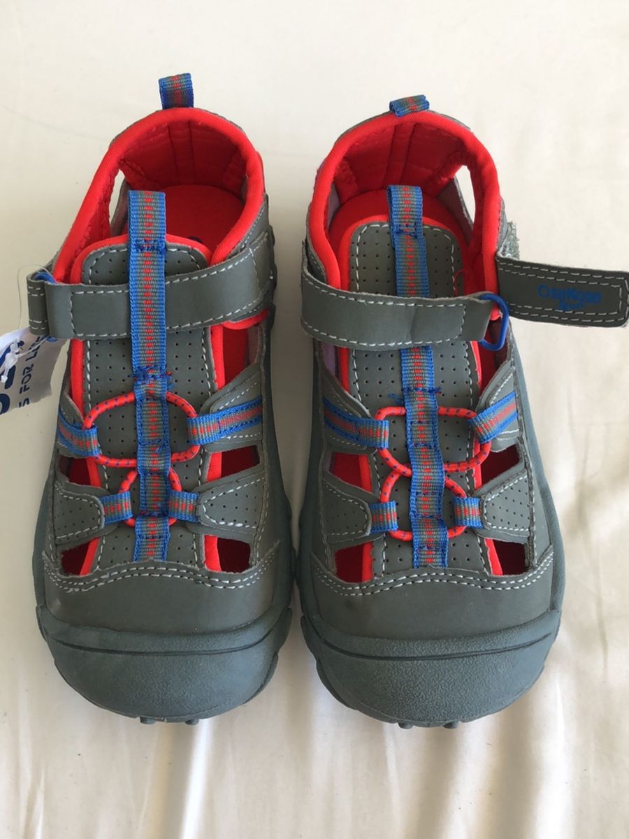 tenis sandalia