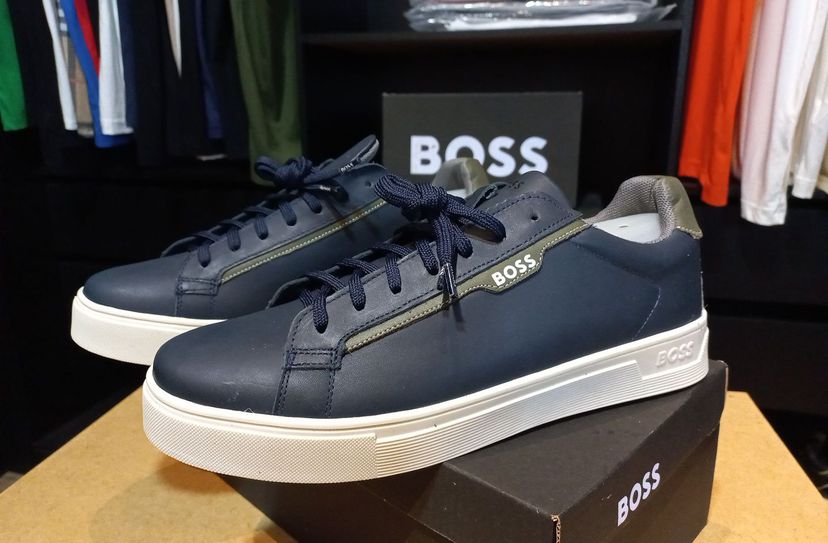 Tenis Sapatenis Boss Azul Couro 42 | Tênis Masculino Hugo Boss Usado ...