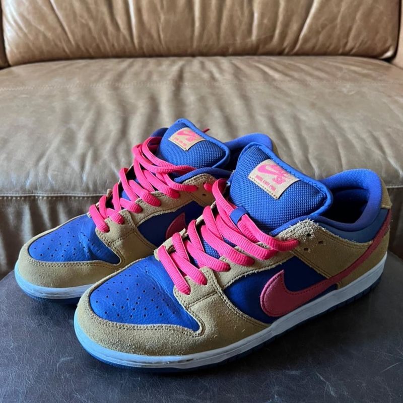 Nike pink cheap purple blue