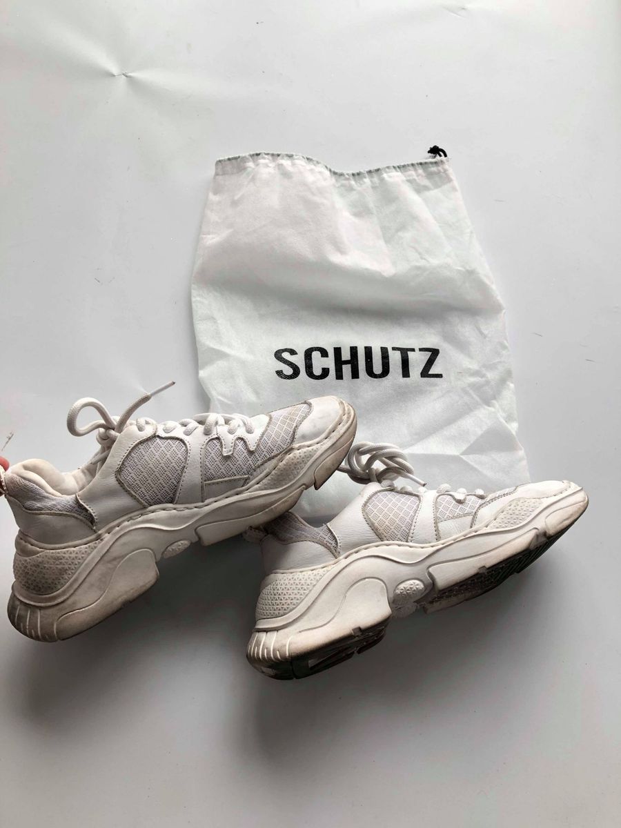 schutz chunky sneaker