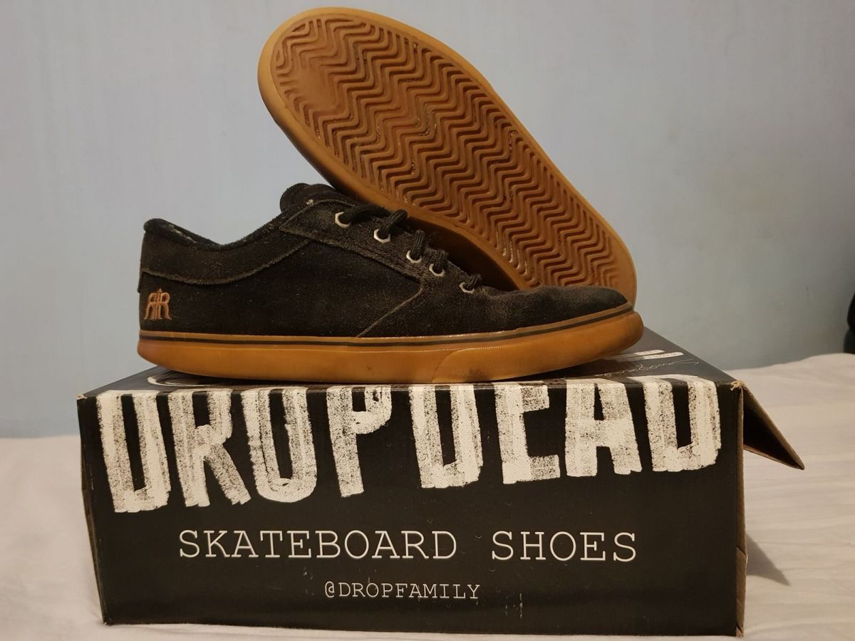 tenis skate drop dead