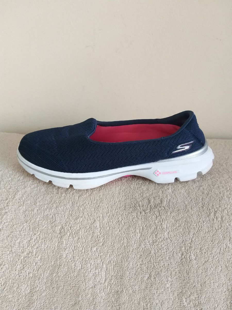 tenis skechers é confortavel