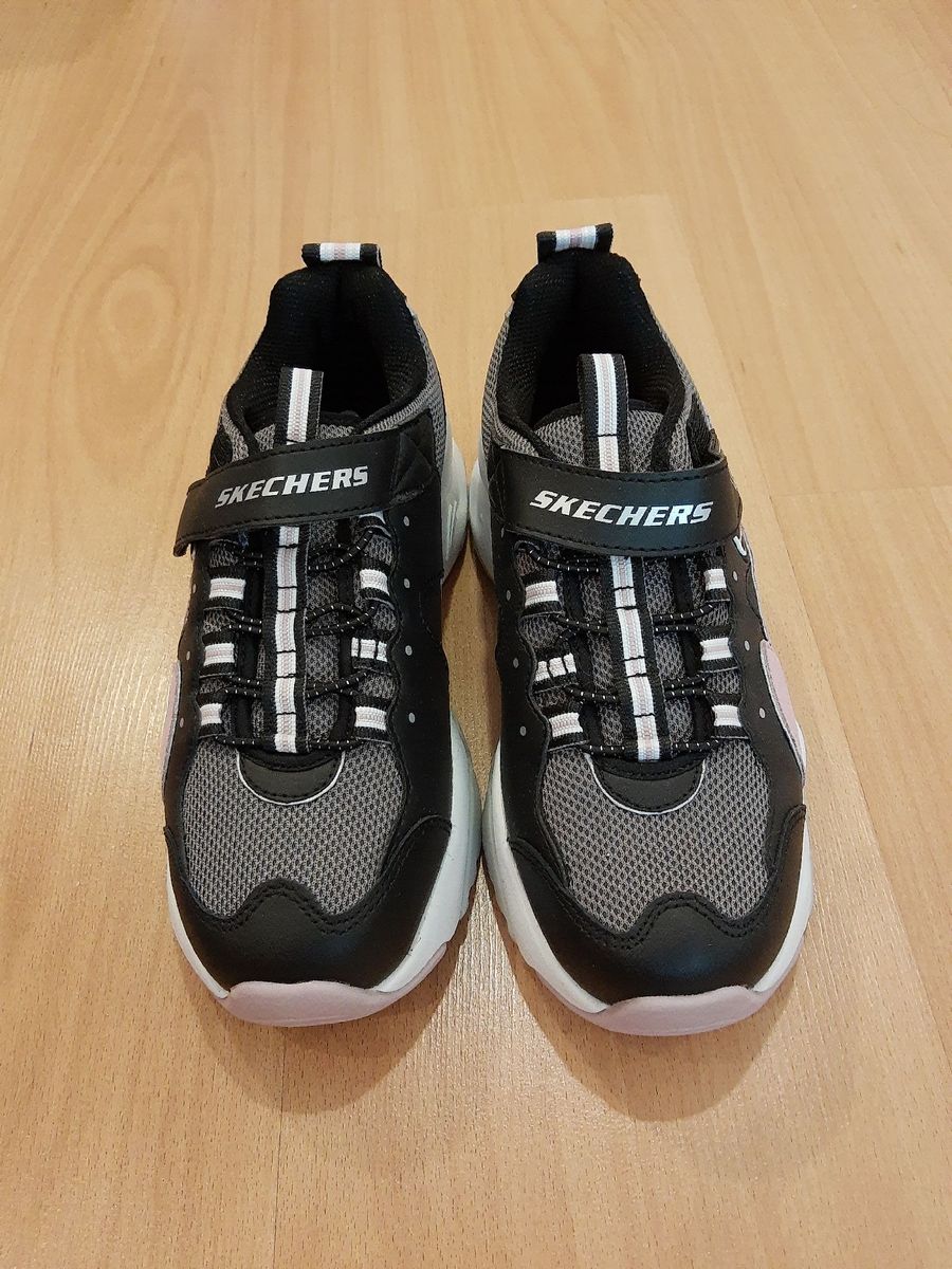 tenis skechers air cooled memory foam