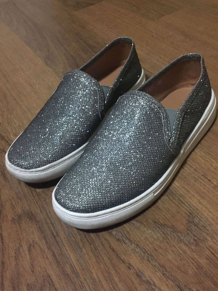 tenis slip on corello