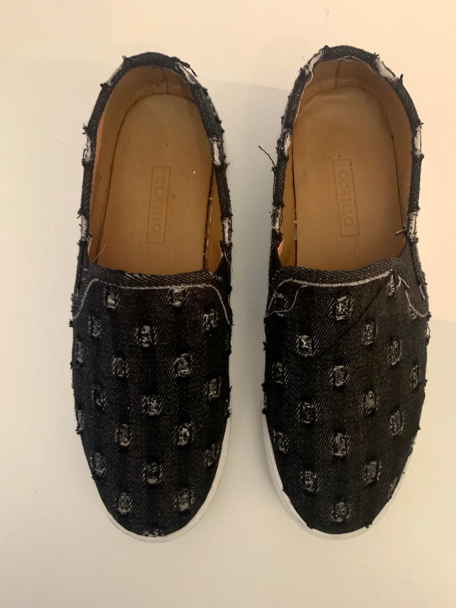 tenis slip on corello