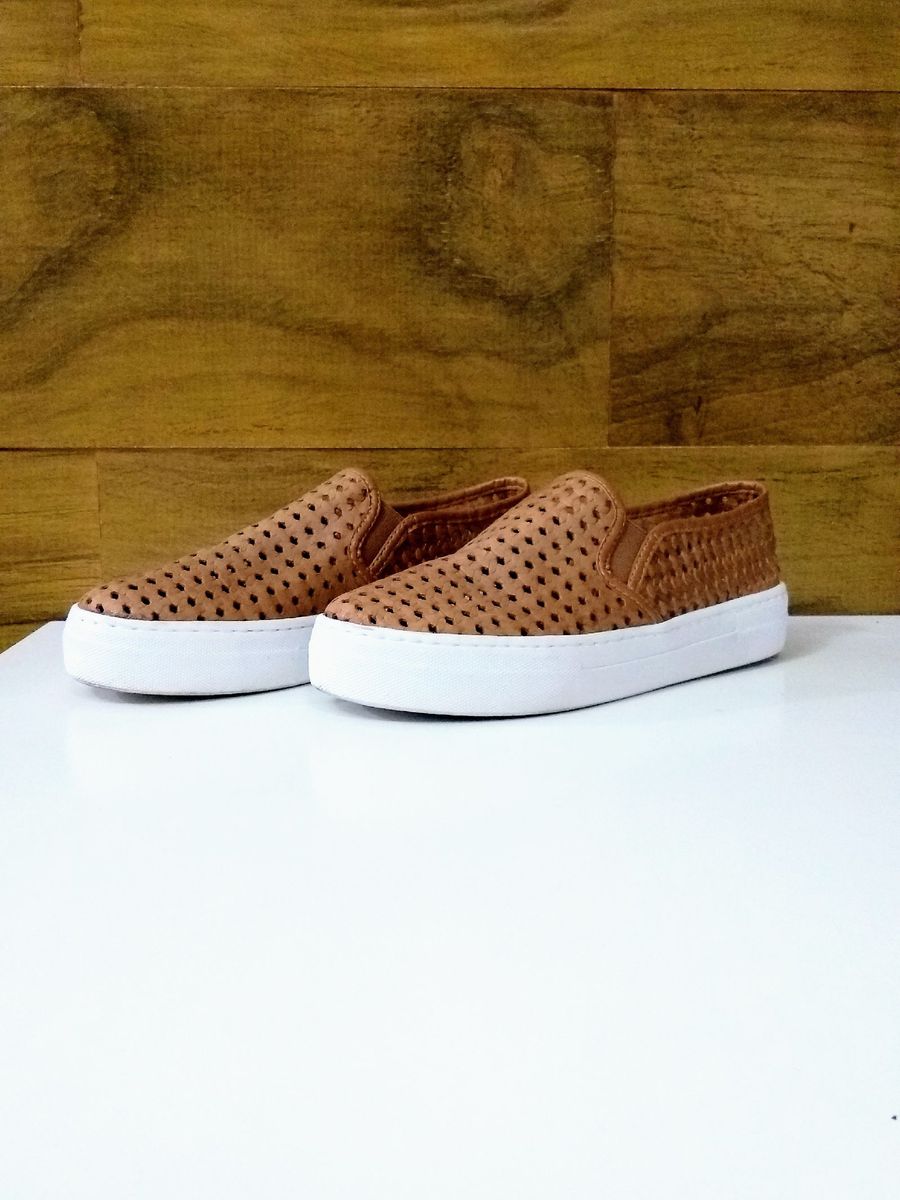tenis slip on mr cat