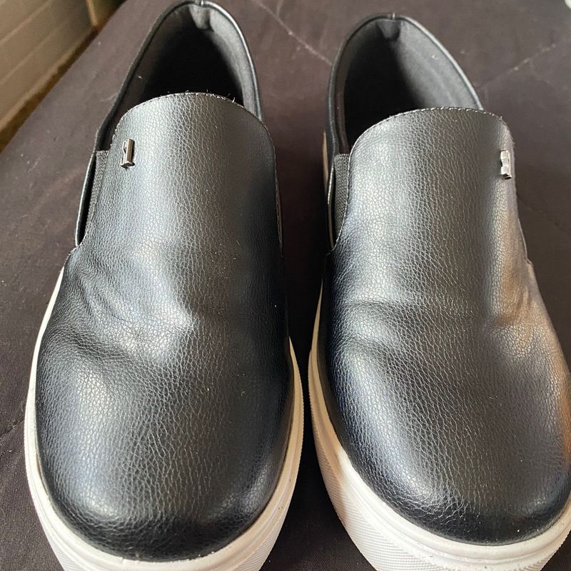 Slip on flatform santa lolla sales liso preto