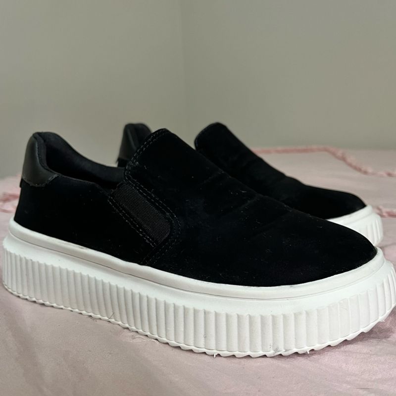 Tenis slip on store marisa