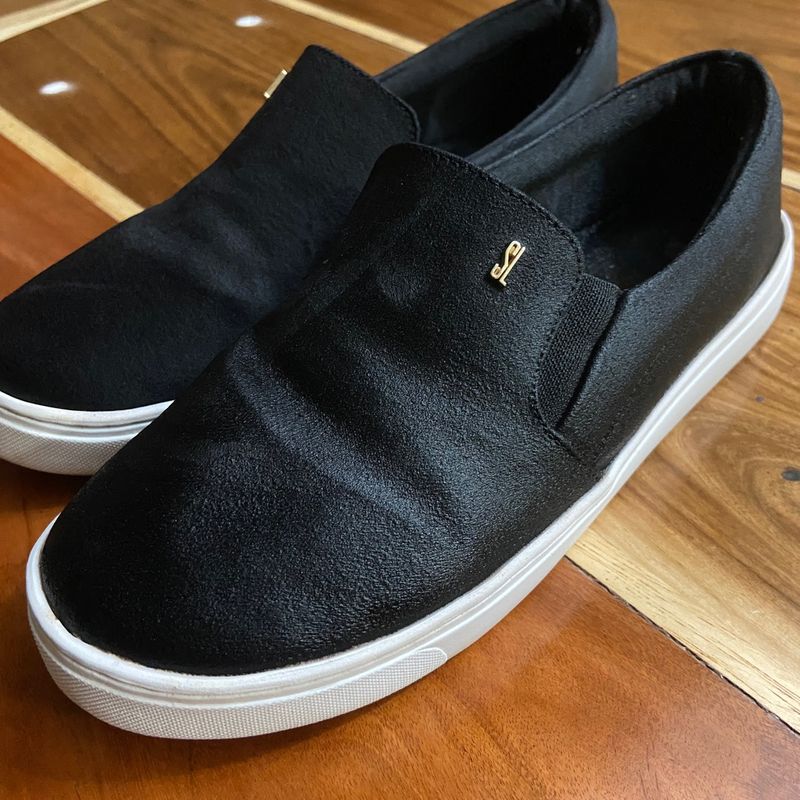 Tênis Slip On Santa Lolla Plataforma Preto - Compre Agora