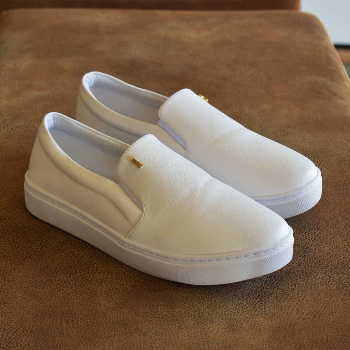 santa lolla slip on branco