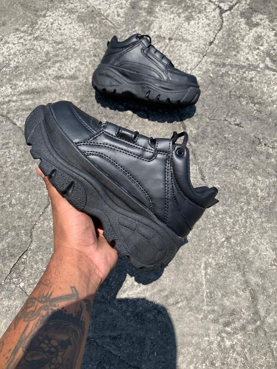 tenis sneaker preto