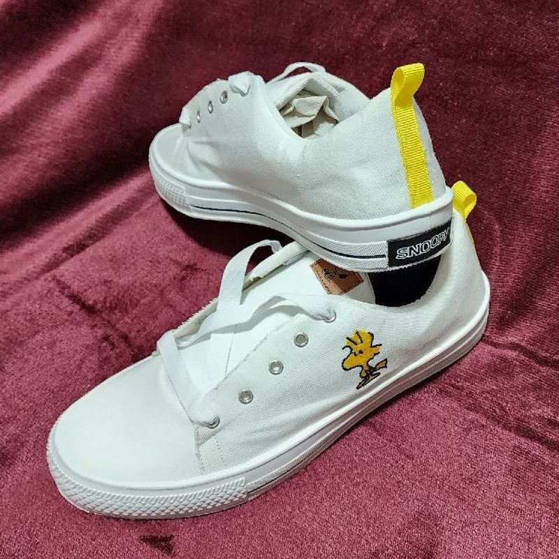 Tenis best sale feminino snoopy