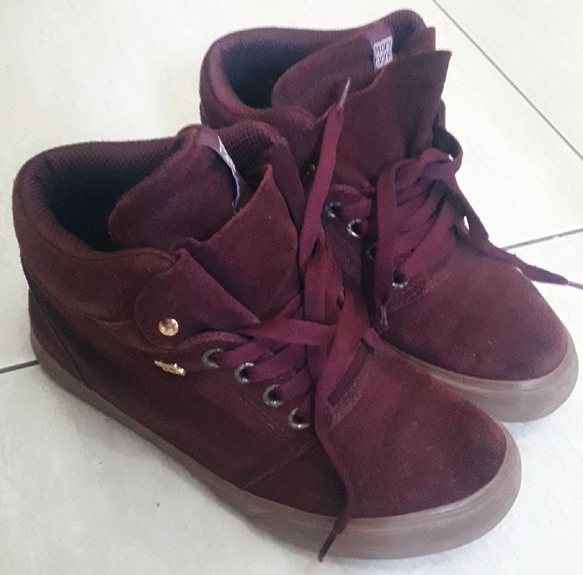 tenis mary jane bordo