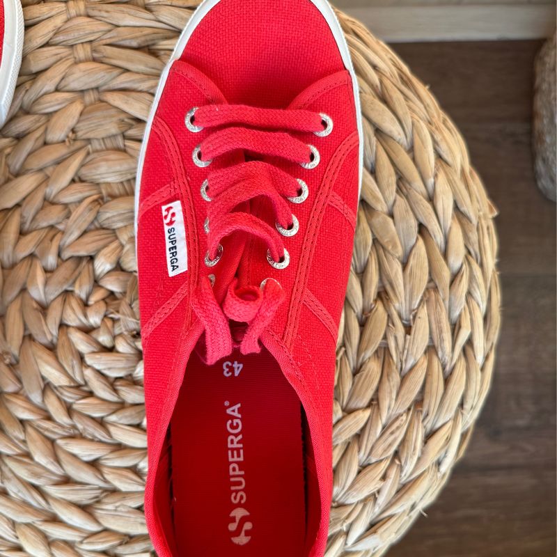 Tenis sale superga vermelho