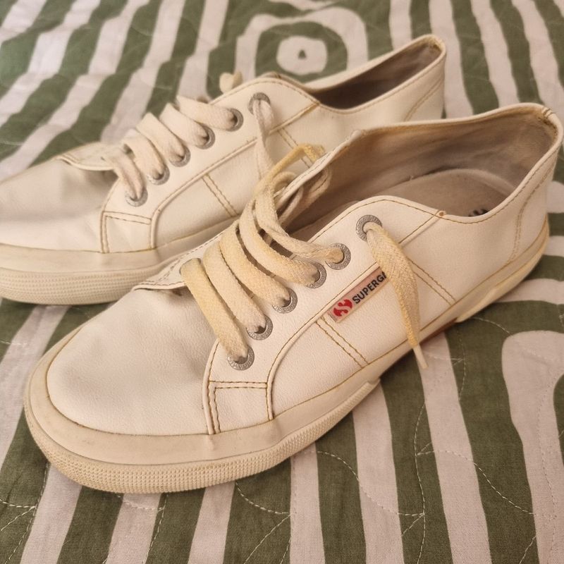 Superga branco hot sale couro