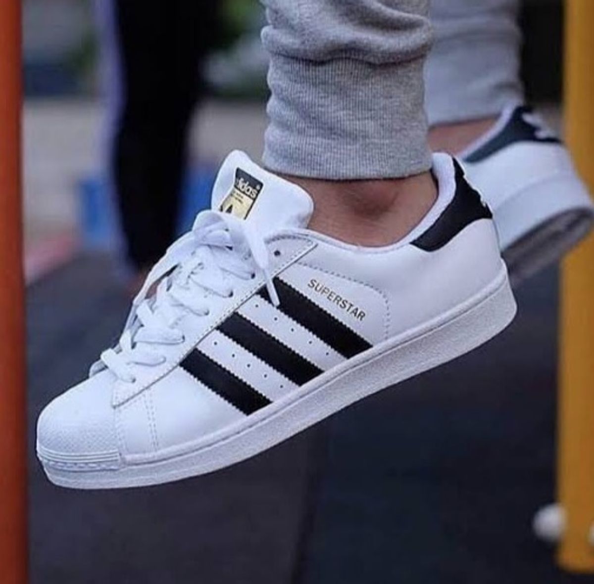 superstar adidas branco e preto