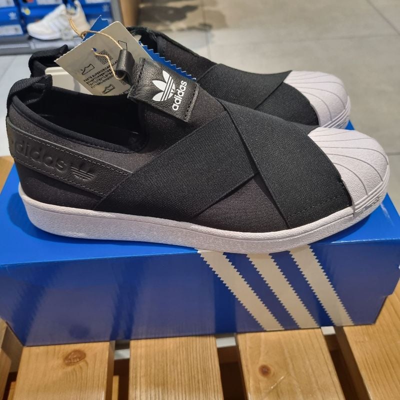 Adidas slip best sale on w preto