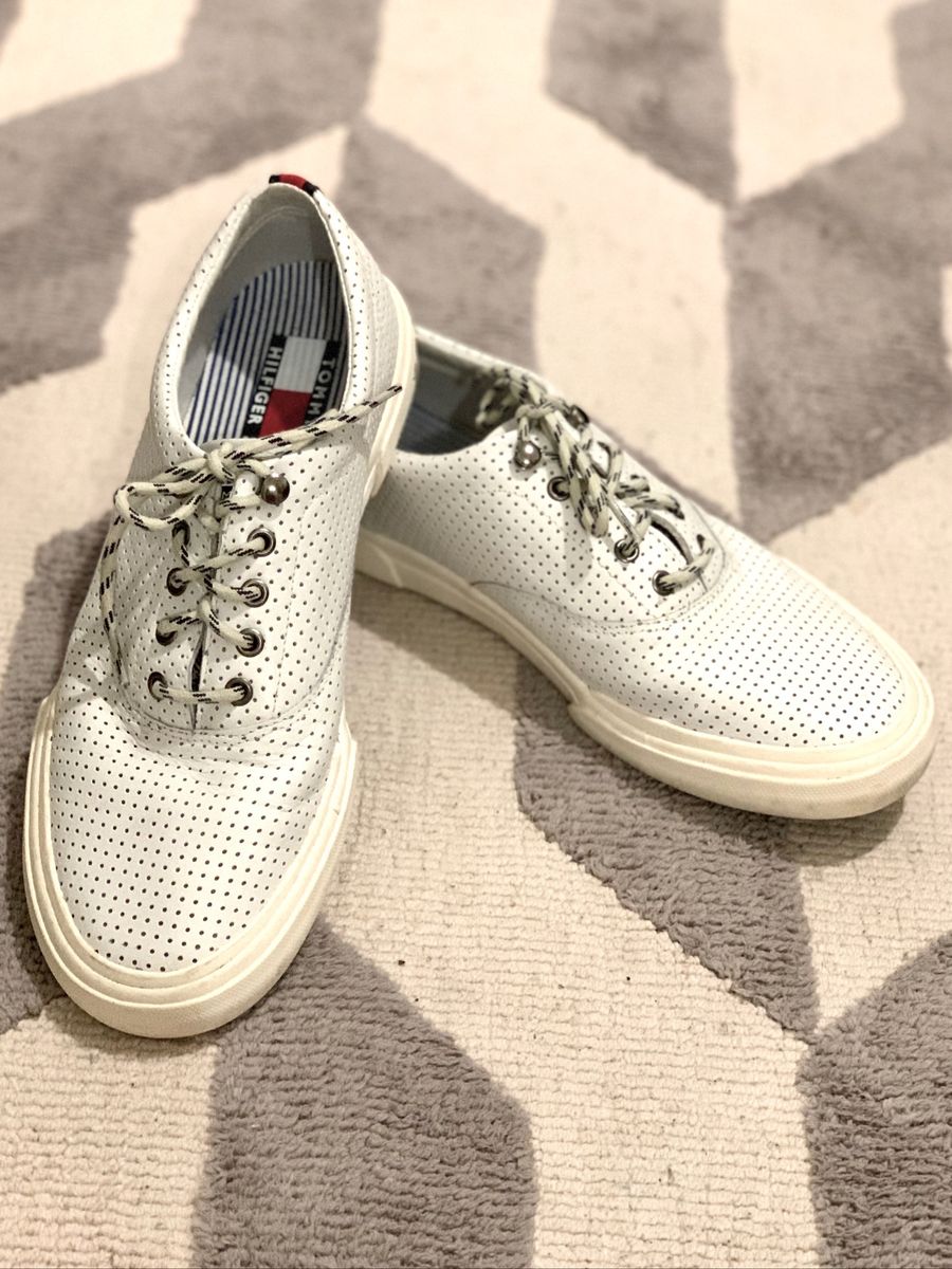 tênis couro tommy hilfiger