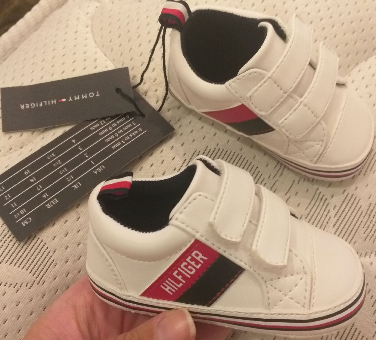 tenis tommy hilfiger bebe