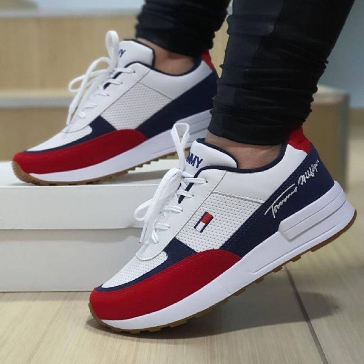 Tênis Tommy | Tênis Masculino Tommy Hilfiger Novo 47474282 | enjoei