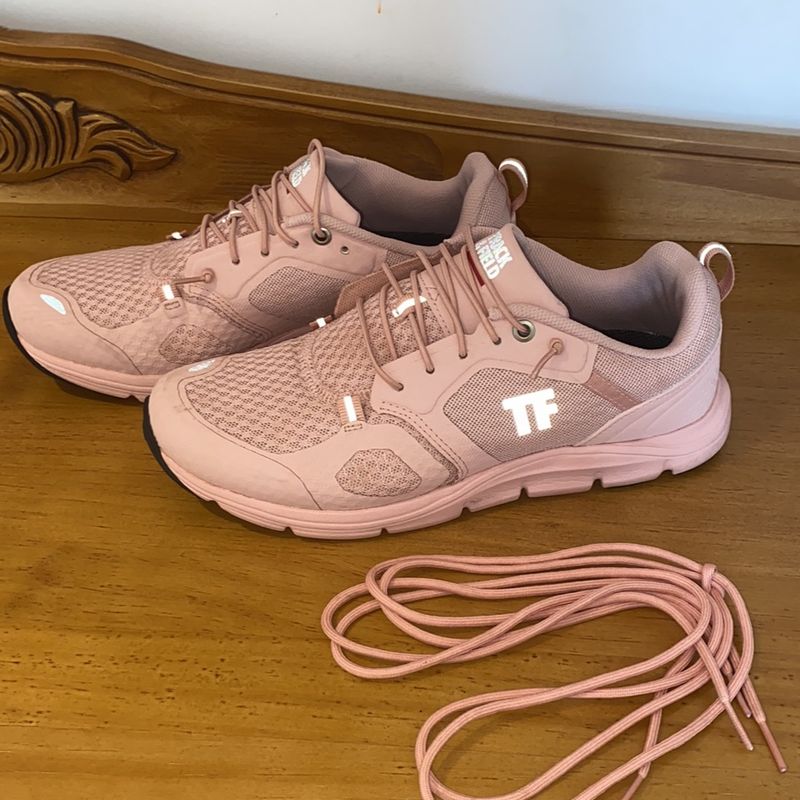 Tenis track field feminino 2024 rosa