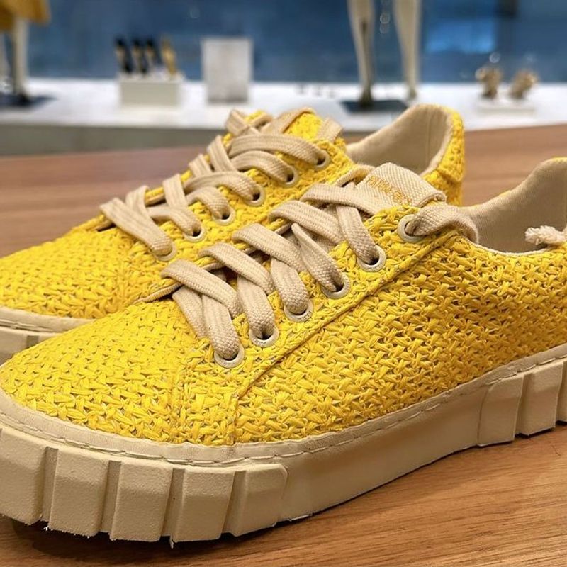 Tenis 2024 farm amarelo