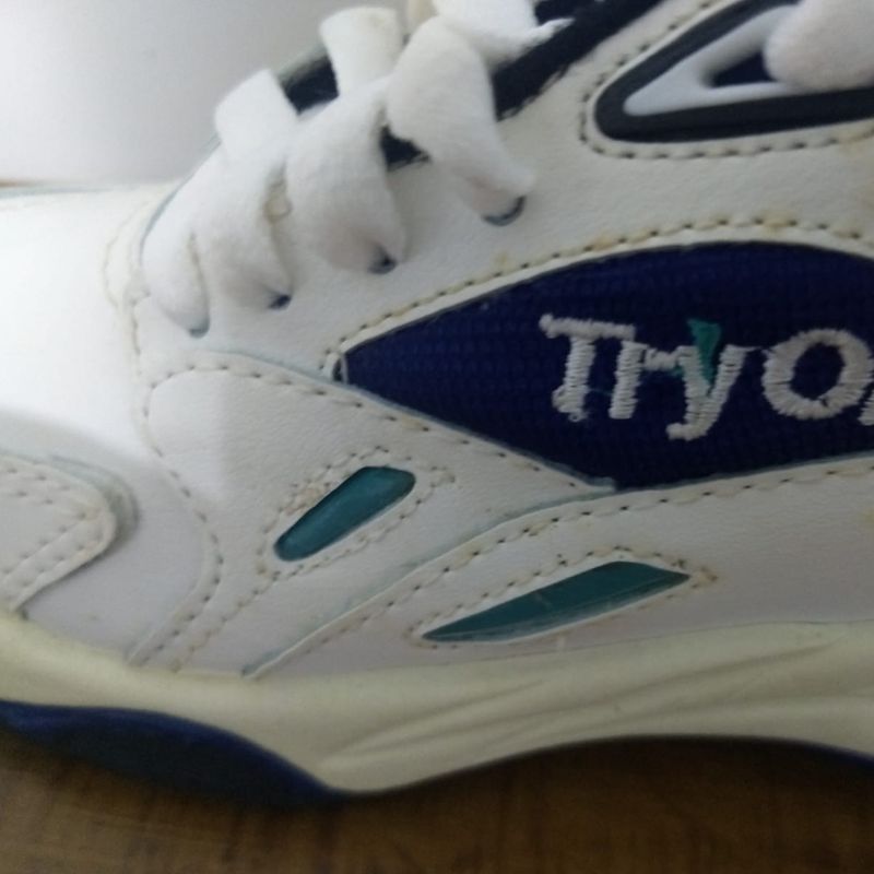 Tryon tenis hot sale