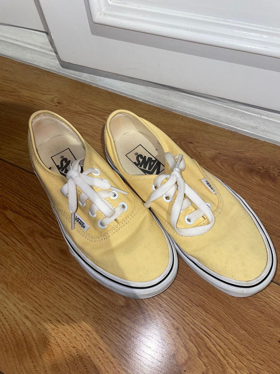 Tenis vans best sale amarelo feminino