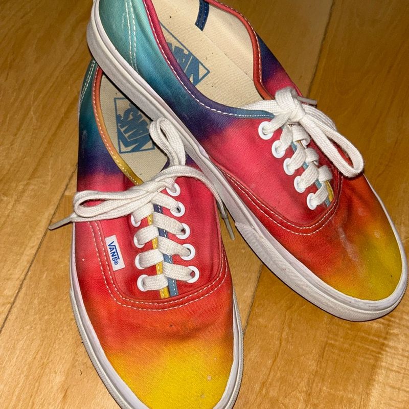 Tenis Vans Arco iris Tenis Feminino Vans Usado 104413305 enjoei