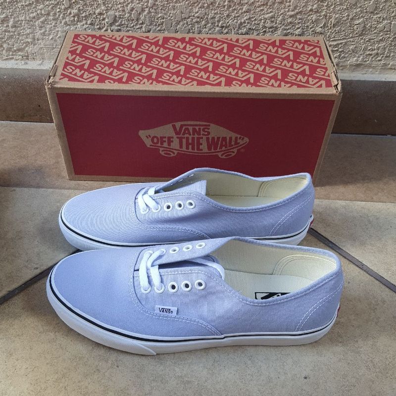 Vans hot sale authentic 42