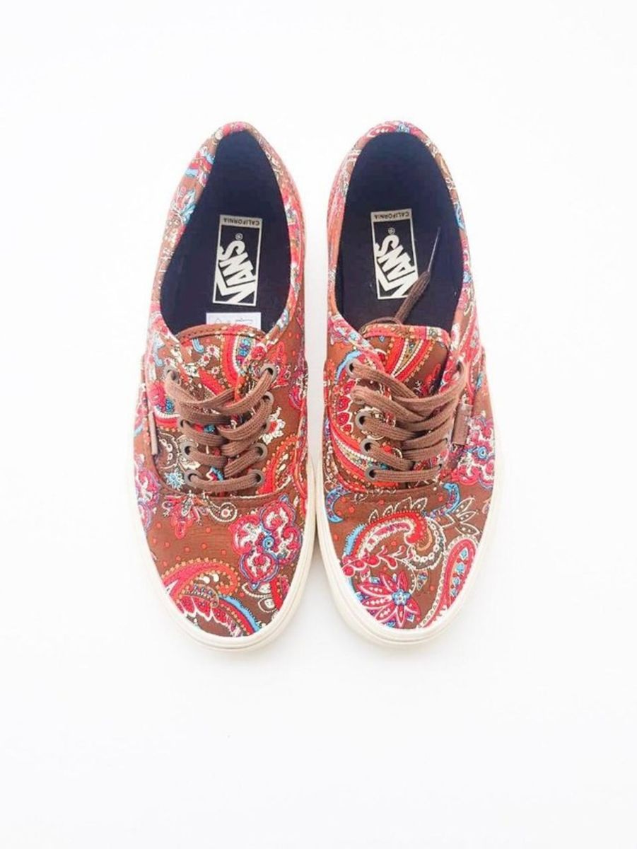 vans authentic estampado