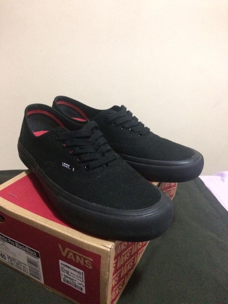 vans authentic lo pro preto