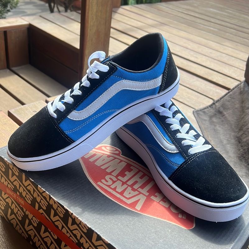 Vans azul hot sale com preto