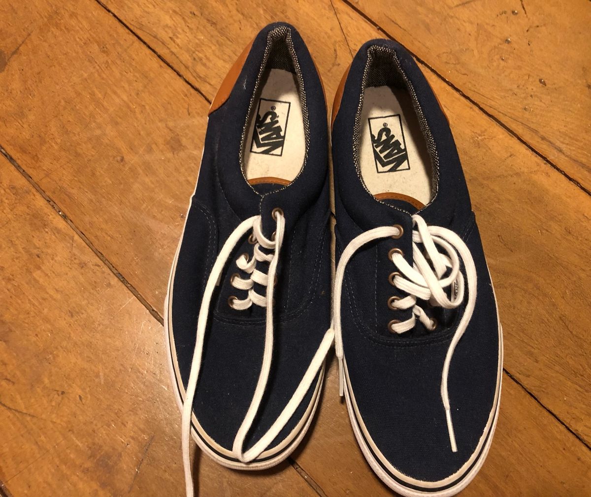 tenis vans marrom claro